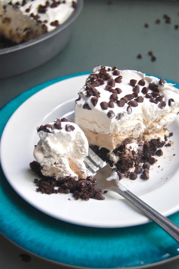 Cookie Dough Ice Cream Pie // cait's plate