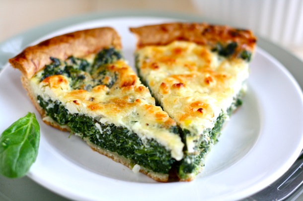 {spinach and feta quiche} // cait's plate