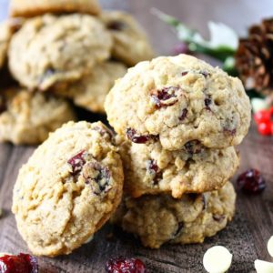 white chocolate cranberry oatmeal cookie // cait's plate