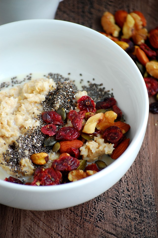 3-minute chia seed trail mix oatmeal - a filling and nutritious breakfast made in under 5 minutes // cait's plate