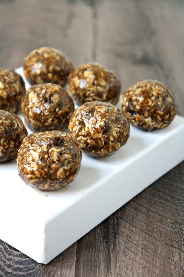 espresso chocolate chip energy bites - portable, popable and delicious! // cait's plate