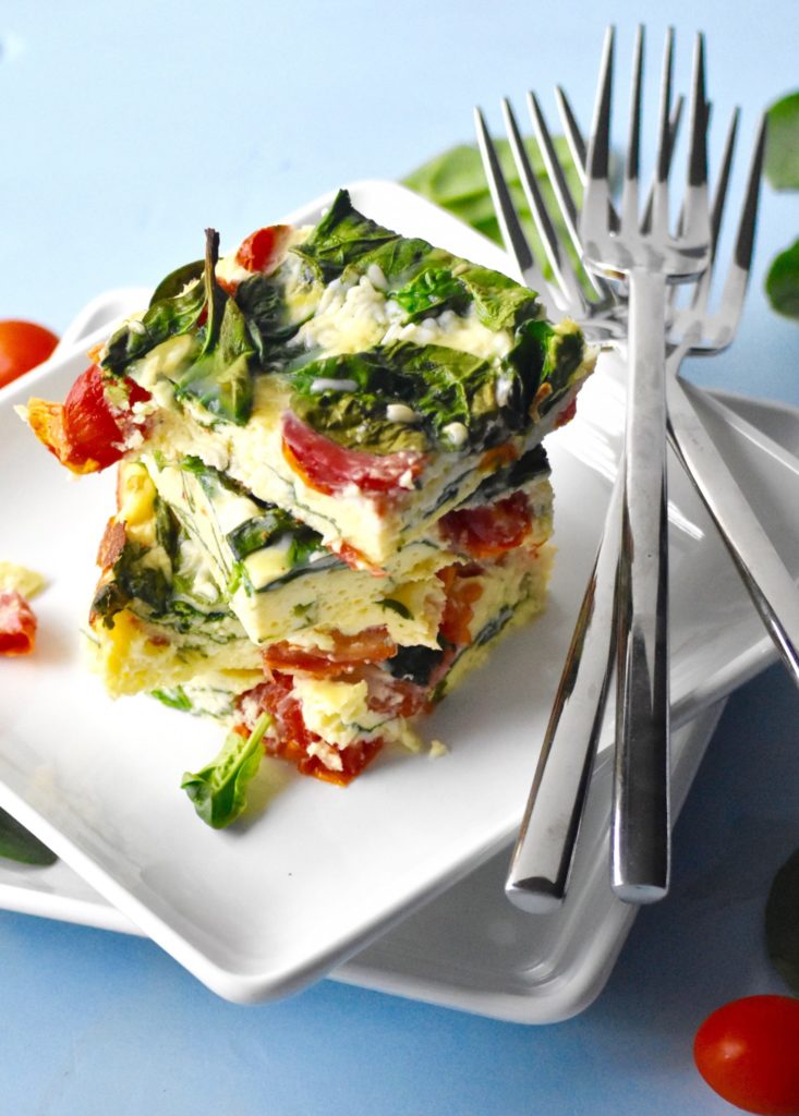 http://caitsplate.com/broccoli-pepper-and-feta-cheese-egg-bake/