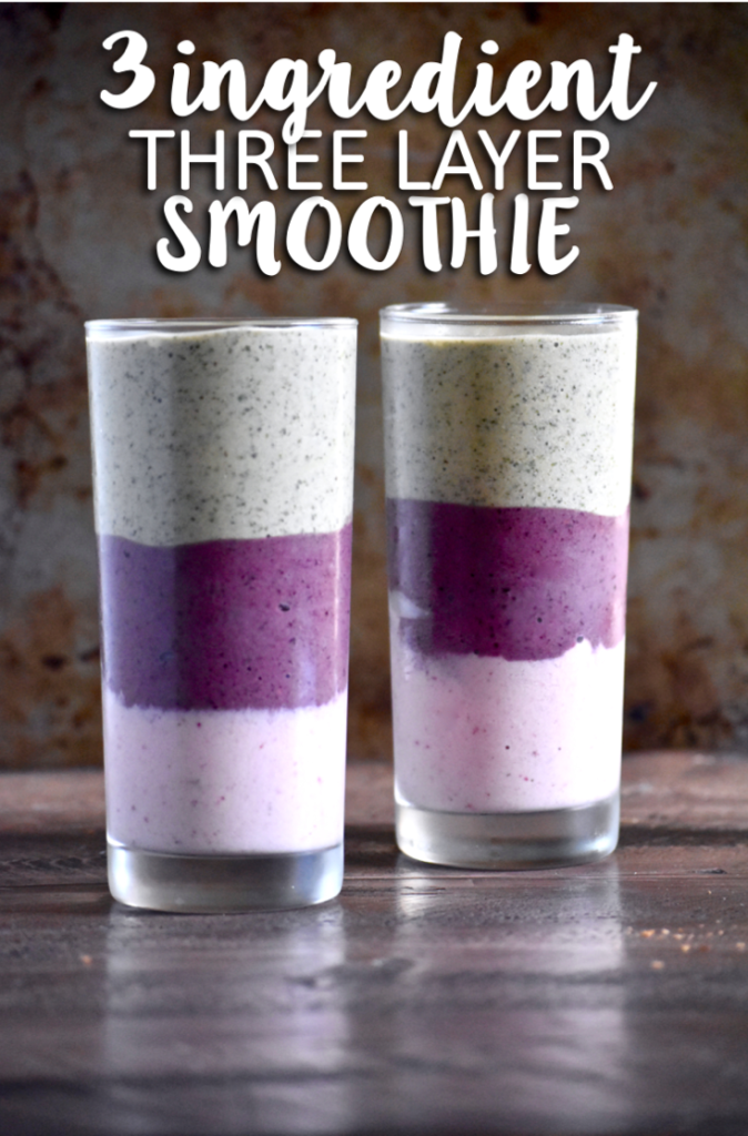 3 ingredient three layer smoothie - a refreshing, no-cook meal to beat the summer heat! // cait's plate