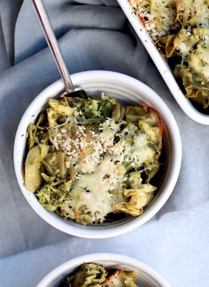 broccoli & spinach pesto tortellini bake // cait's plate
