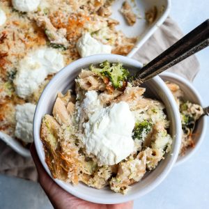 whole wheat broccoli & greek yogurt baked mac & cheese // cait's plate