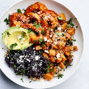 spicy shrimp & quinoa bowls // cait's plate