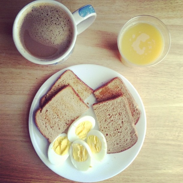 breakfast // cait's plate