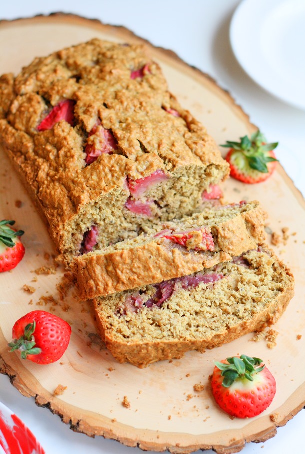 {whole wheat oatmeal strawberry muffin bread} // cait's plate