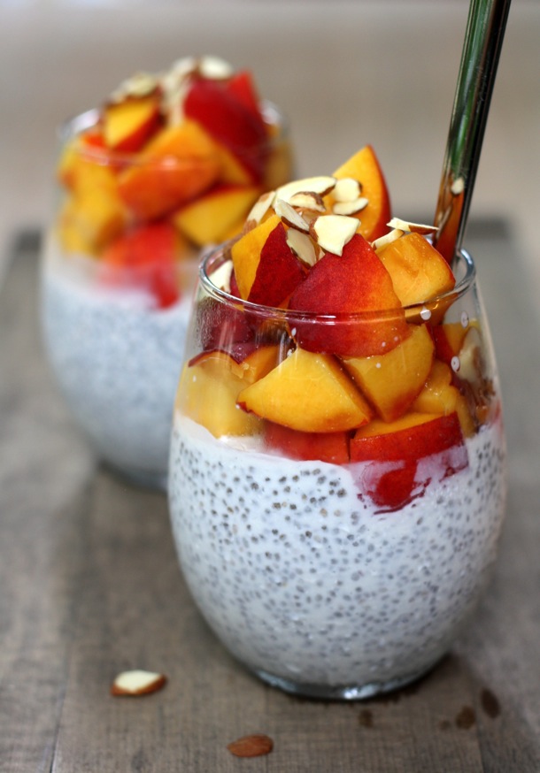 vanilla chia seed pudding // cait's plate