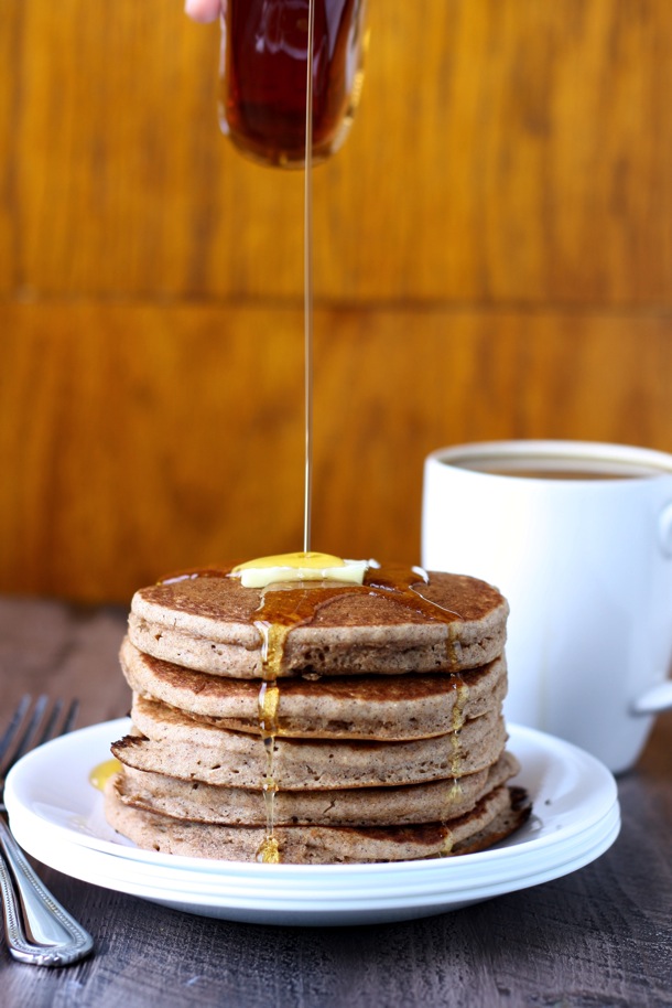 whole wheat apple cider pancakes // cait's plate