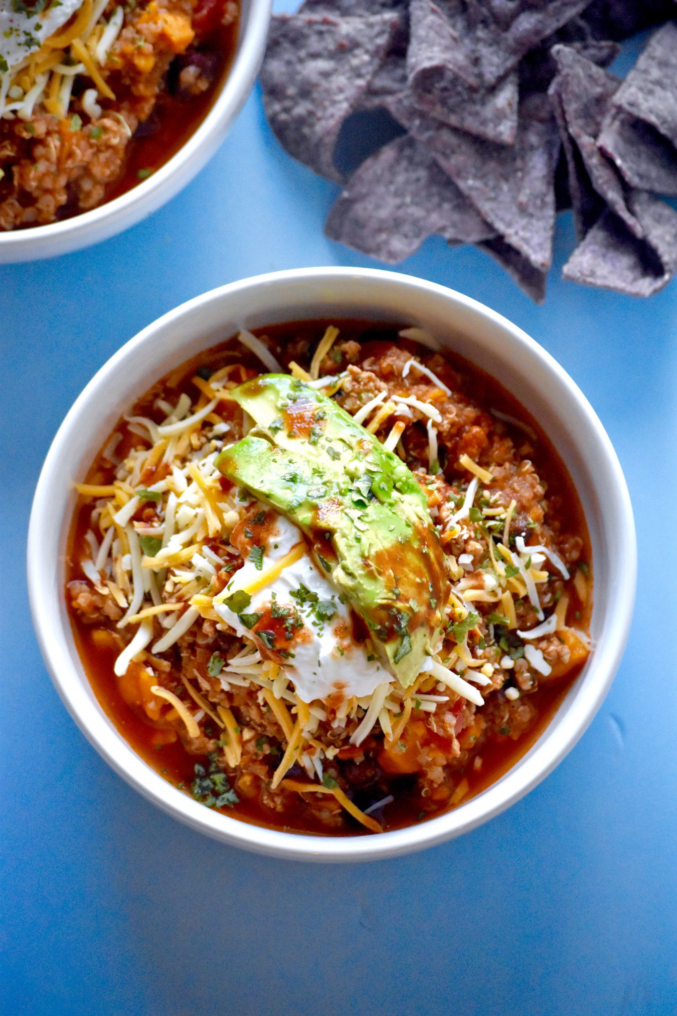 hearty black bean, sweet potato, quinoa and turkey chili - the perfect comforting dish for these chilly days! // cait's plate