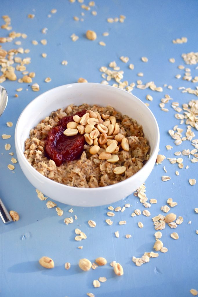 peanut butter and jelly chia seed oatmeal - a filling twist on a classic! // cait's plate