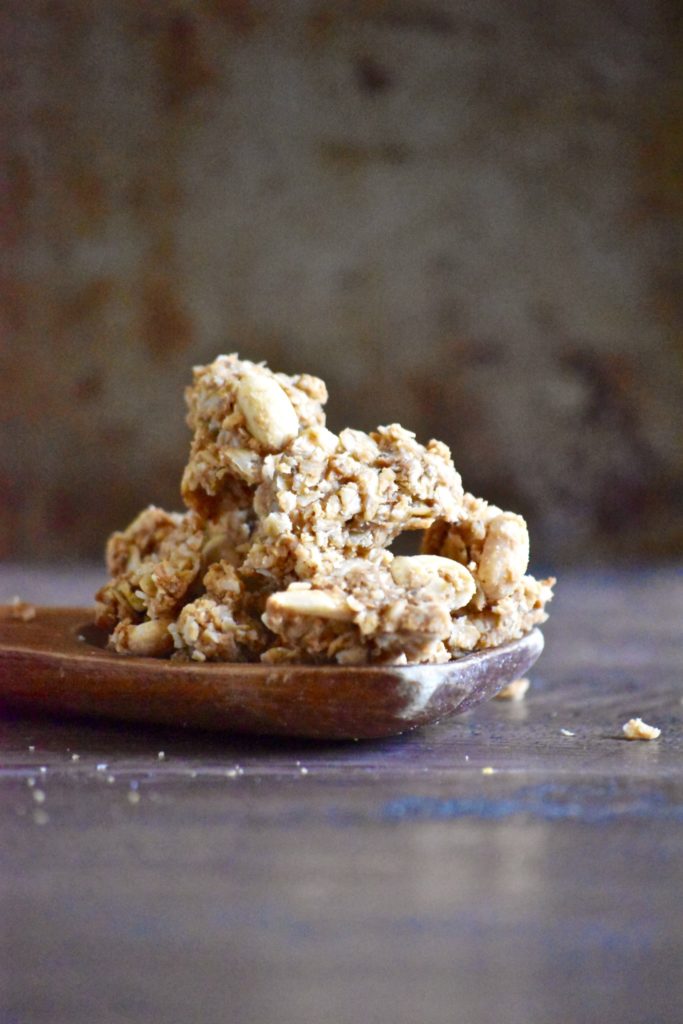 super cluster peanut butter granola - you won't be able to stop snacking on these delicious clusters! // cait's plate