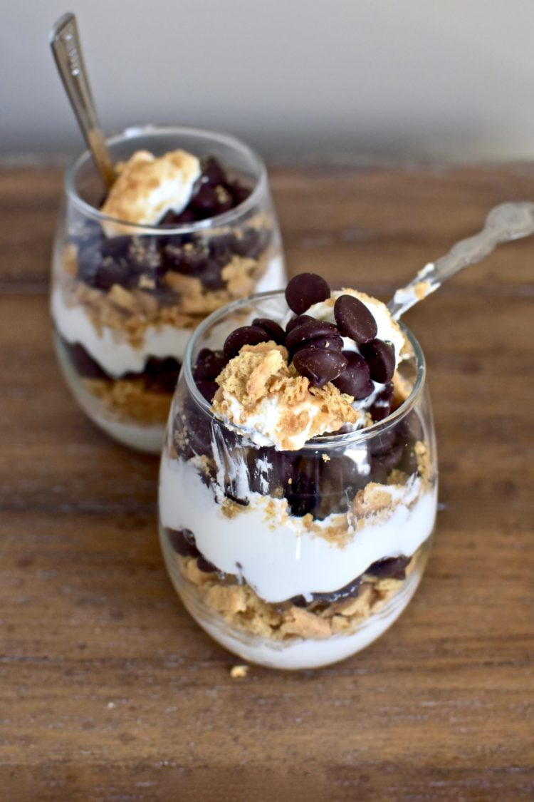 S'mores Yogurt Parfaits 