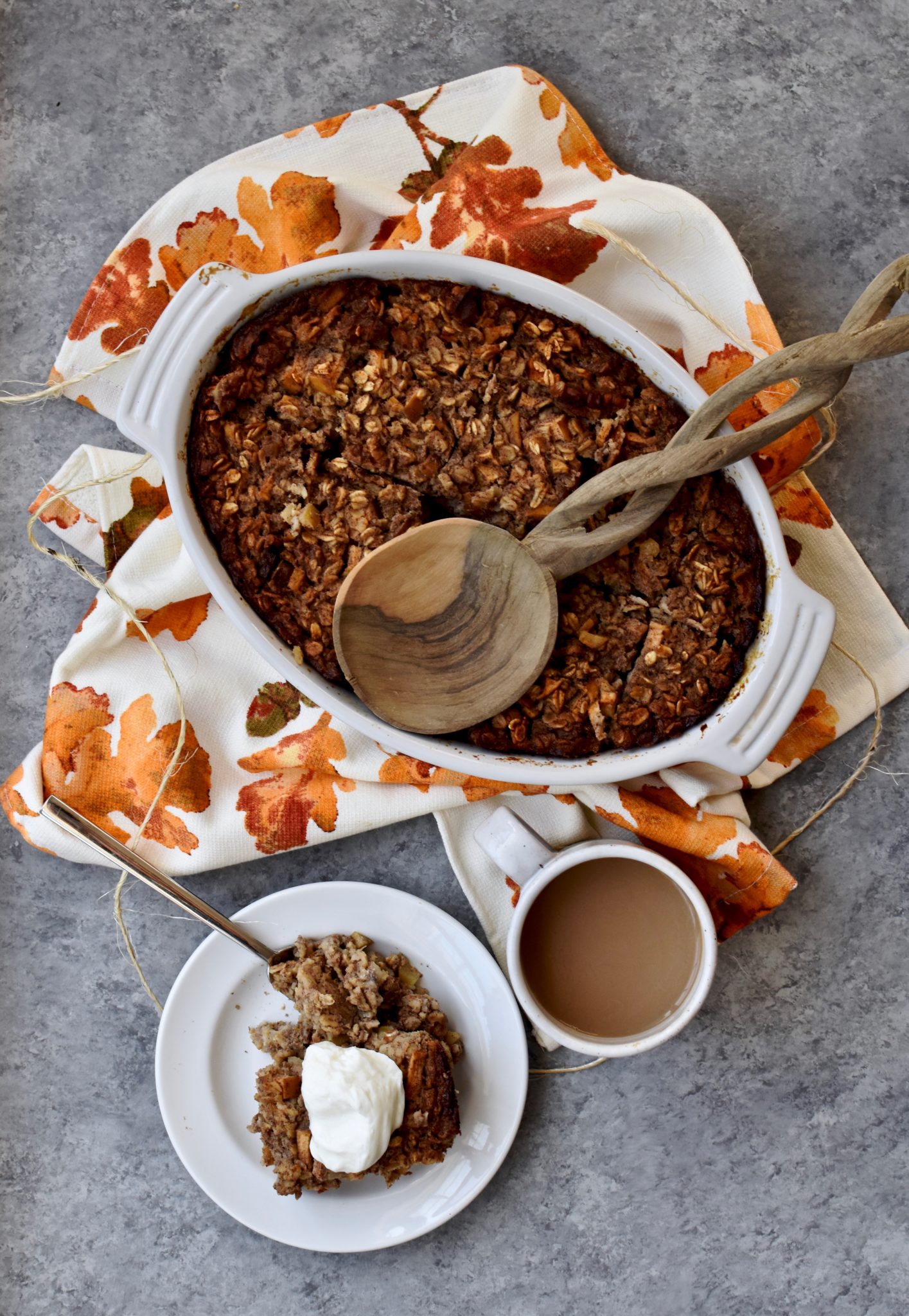 apple cinnamon walnut baked oatmeal // cait's plate