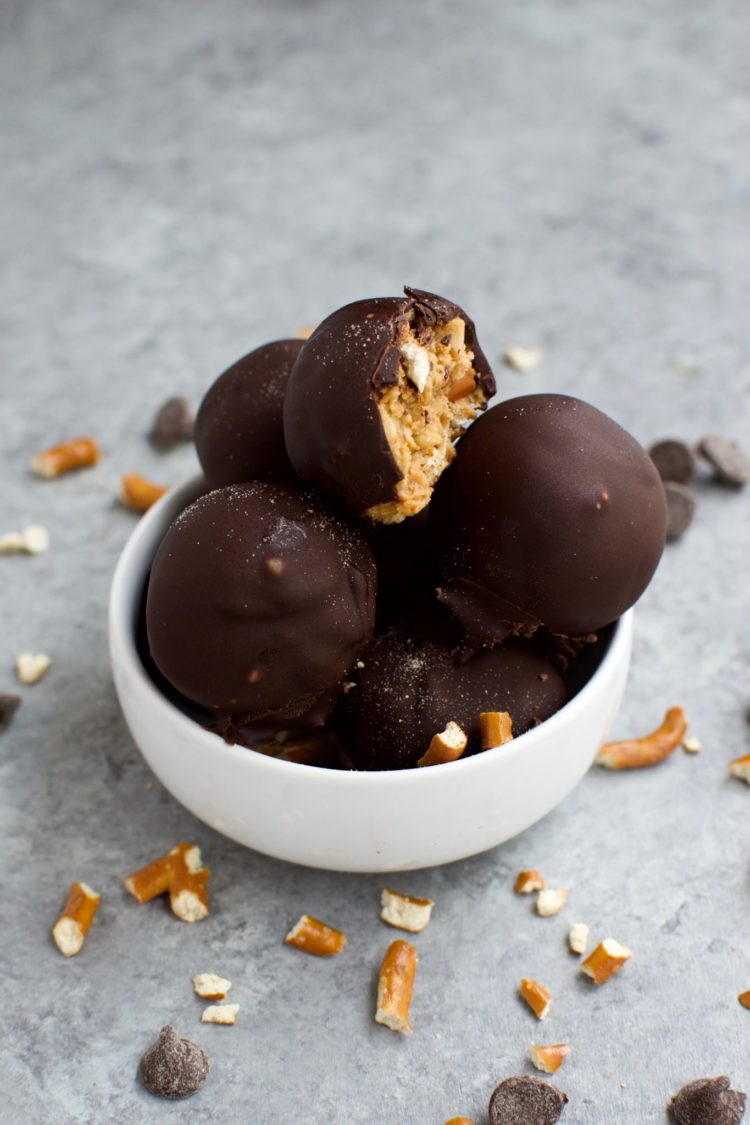 3 ingredient chocolate peanut butter pretzel truffles | cait's plate