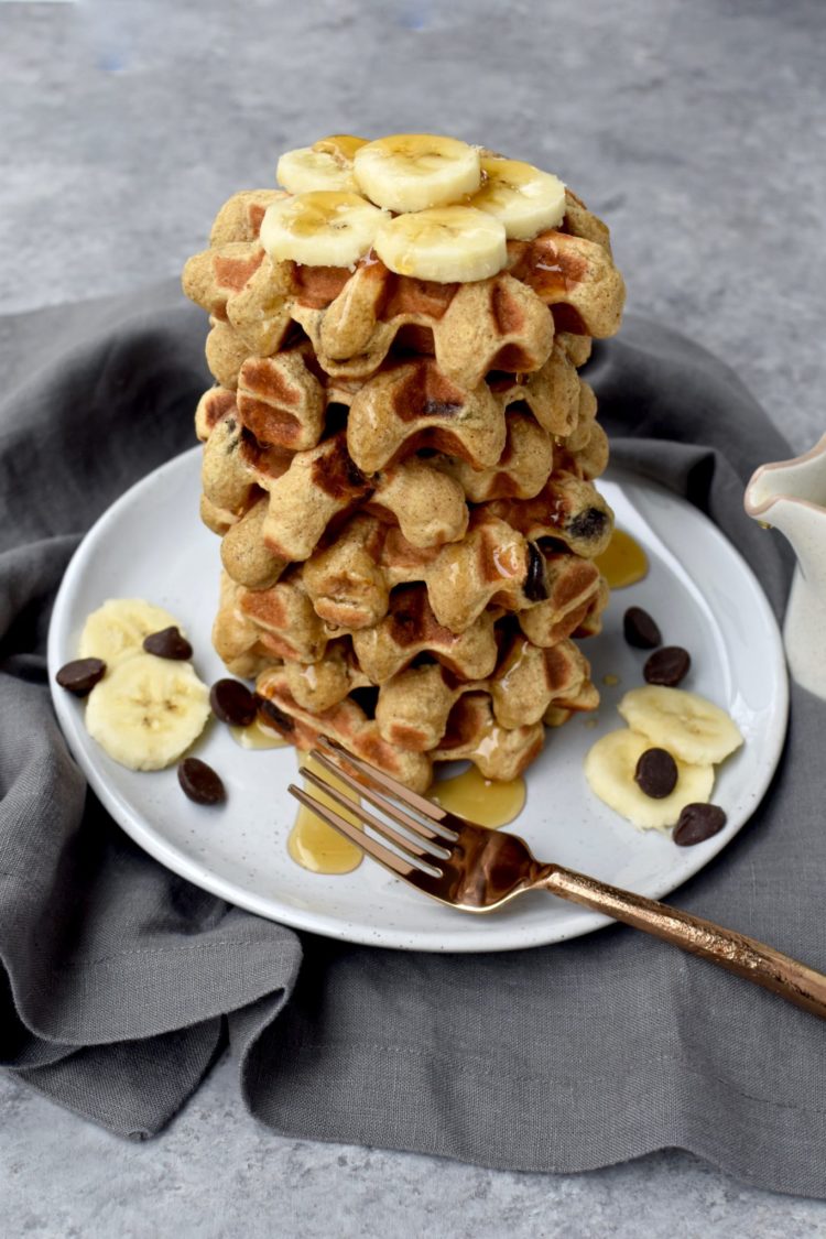 whole grain banana chocolate chip waffles | cait's plate