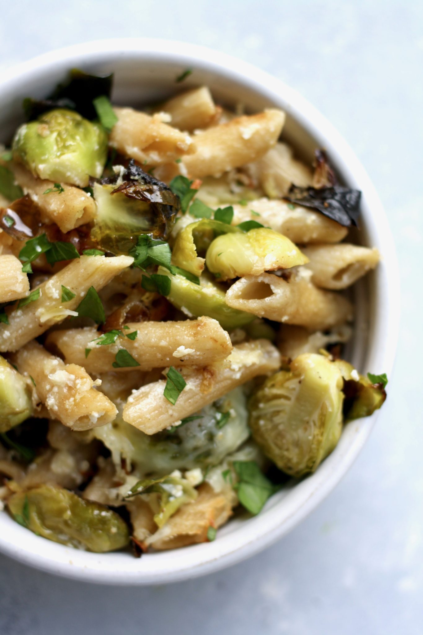 roasted brussel sprout & caramelized onion whole wheat pasta bake // cait's plate
