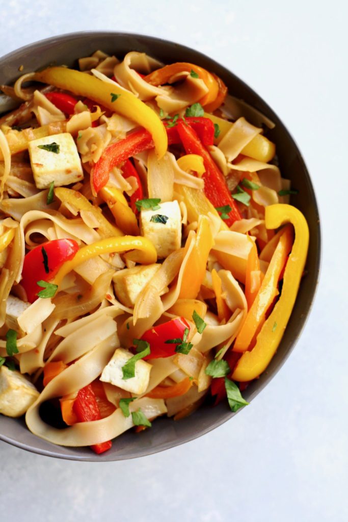 spicy thai basil noodles with tofu // cait's plate