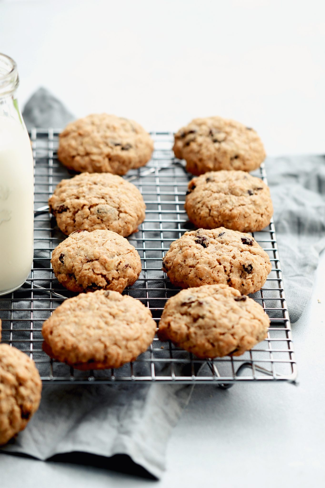 thick and chewy oatmeal raisin cookies // cait's plate