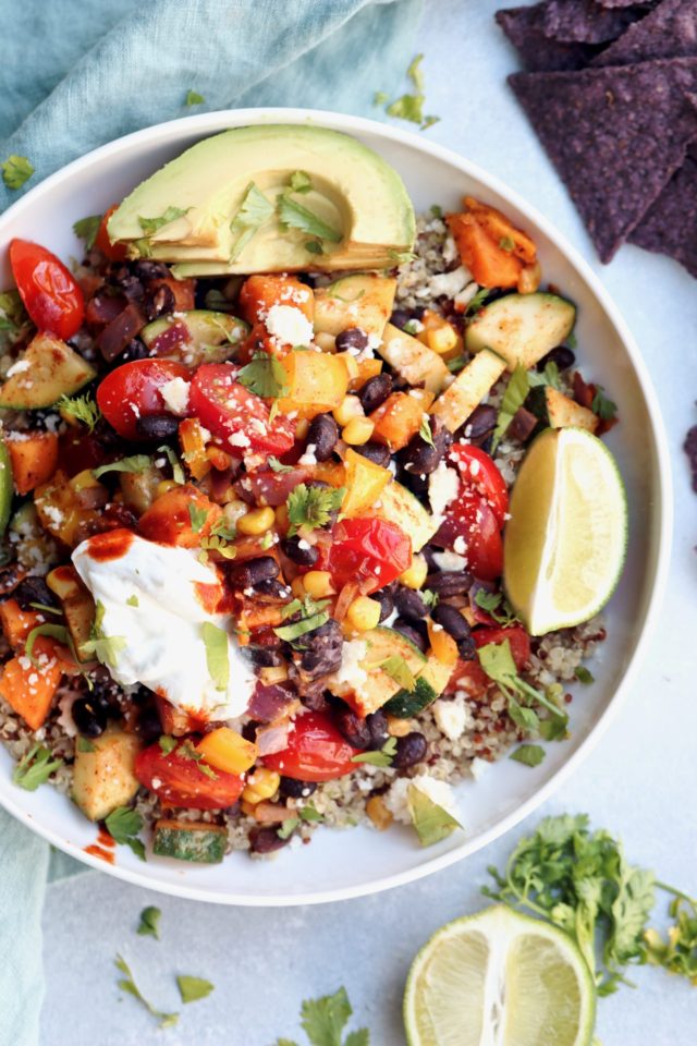 confetti veggie mexican quinoa bowl | cait's plate