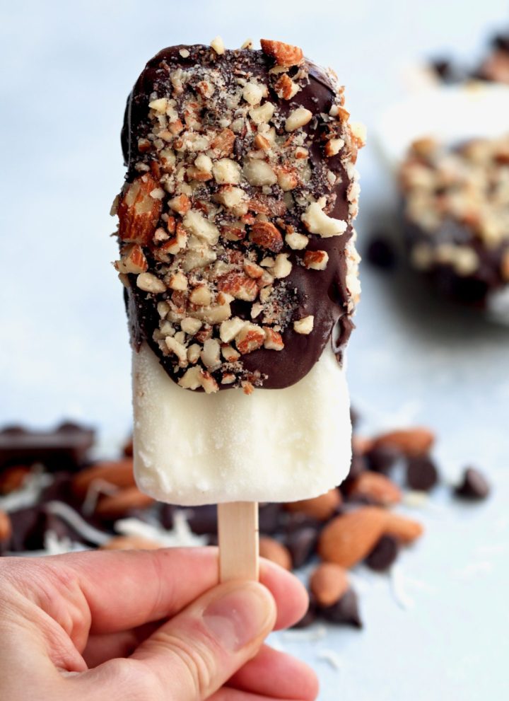 3-Ingredient Chocolate Almond Coconut Fruit Bars // cait's plate