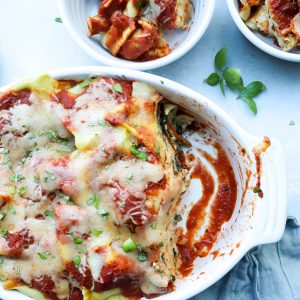 easy spinach & cheese ravioli bake // cait's plate