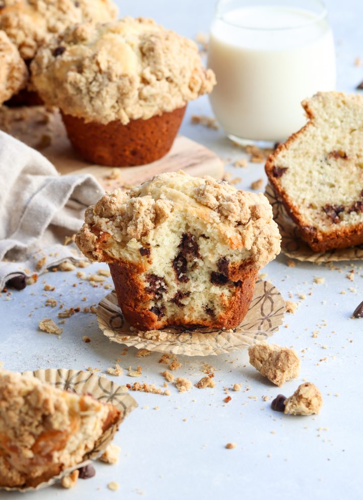 bakery style chocolate chip crumb muffins // cait's plate